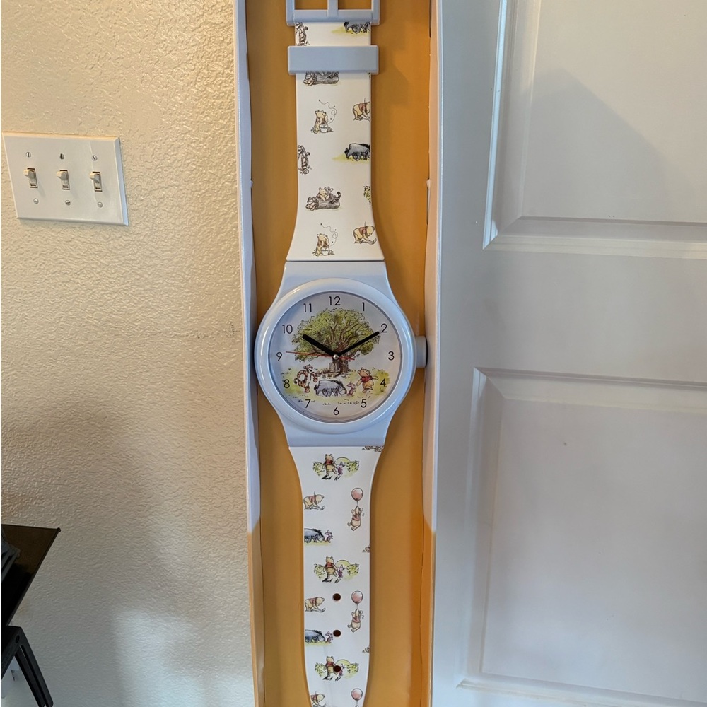 Novelty Winnie-the-Pooh Oversized Wall Clock